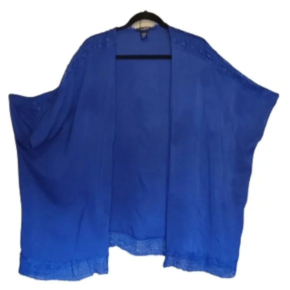 Royal Blue Kimono w lace inserts on shoulder - Picture 1 of 6